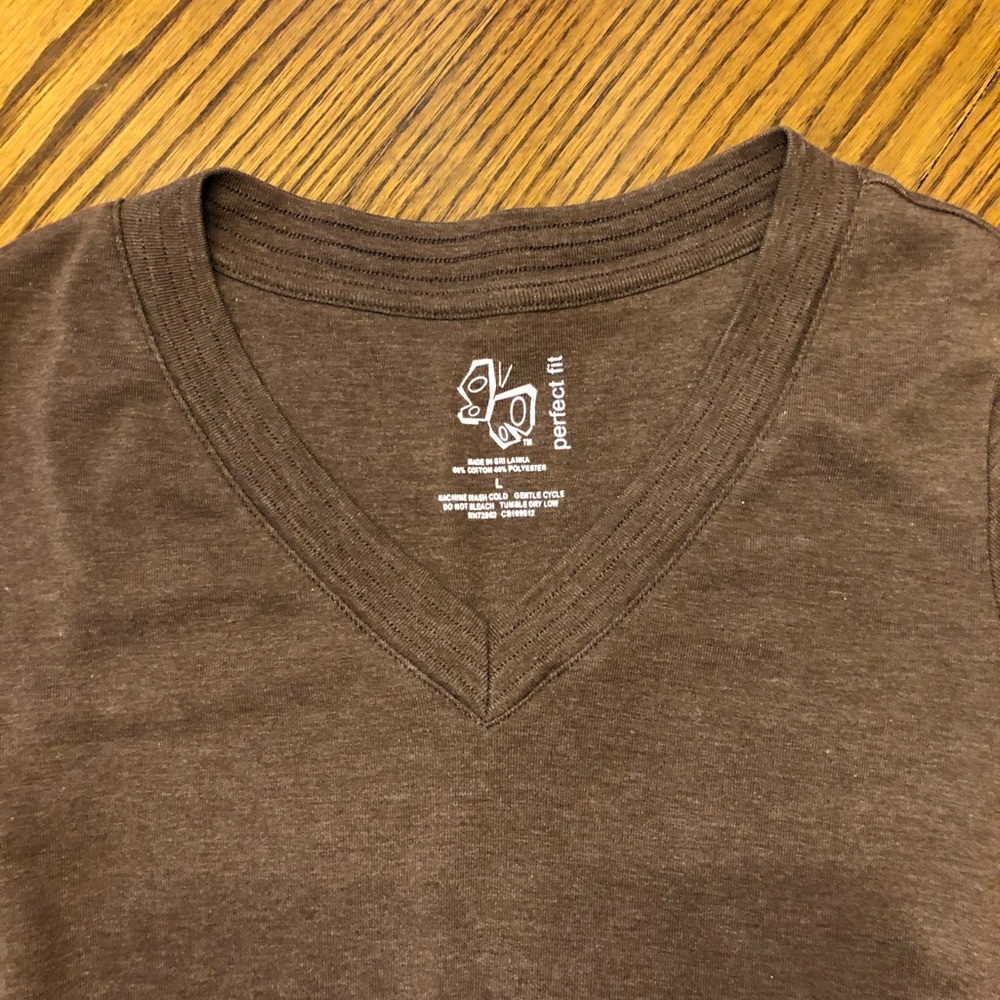 Basic tee - Picture 2 of 2